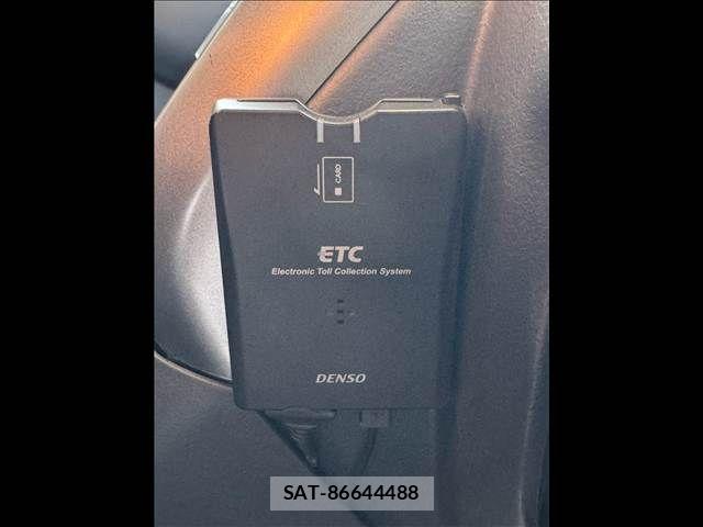 Toyota BB 2005-11 8206496-14