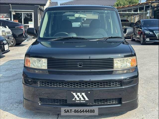 Toyota BB 2005-11 8206496-1