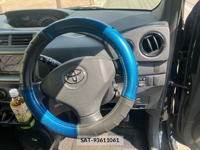 Toyota BB 2009-07 8313231-12