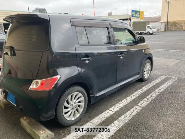 Toyota BB 2006-07 8313232-2