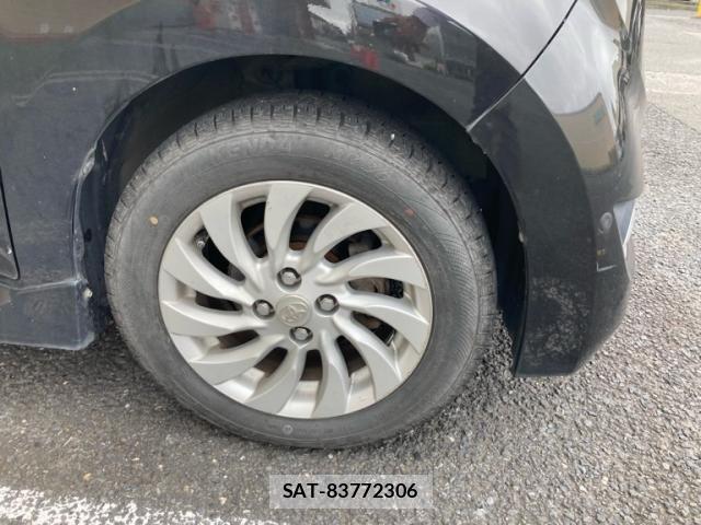 Toyota BB 2006-07 8313232-4