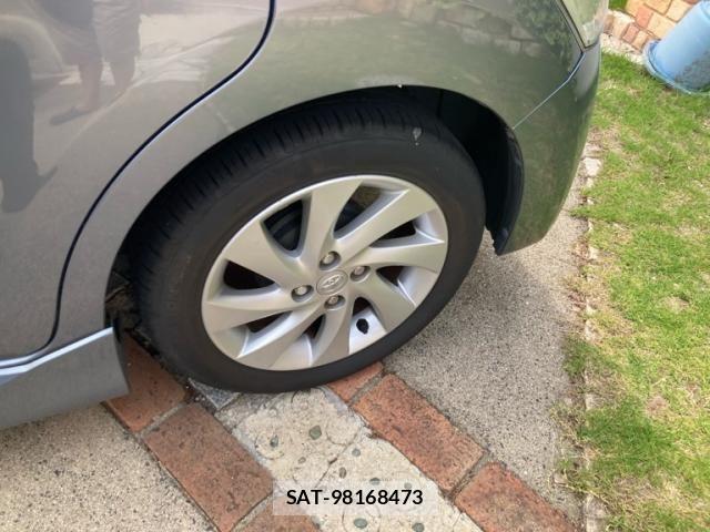 Toyota BB 2010-02 8313237-3