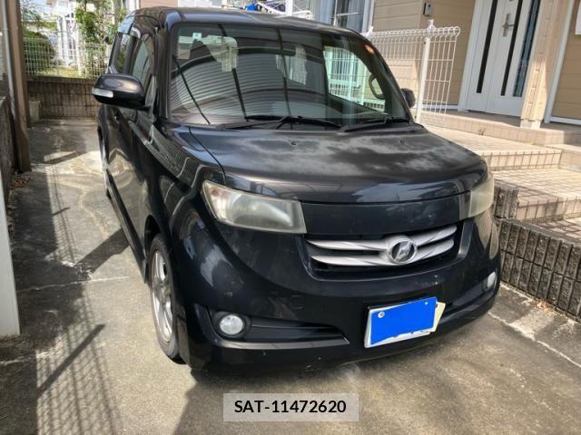 Toyota BB 2008-04 8313233-1