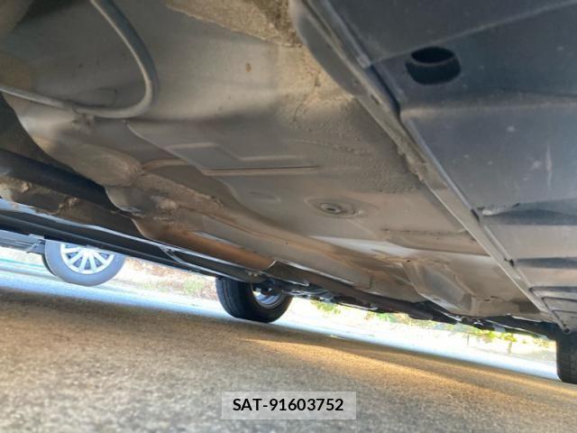 Toyota BB 2011-11 8334989-7