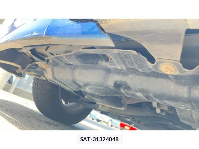 Toyota BB 2001-09 8364880-13