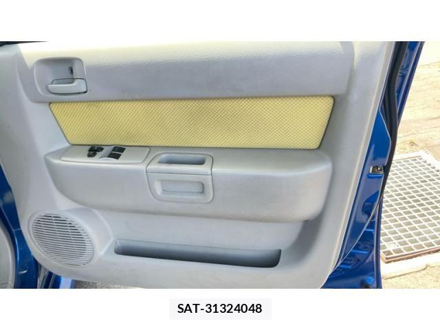 Toyota BB 2001-09 8364880-15
