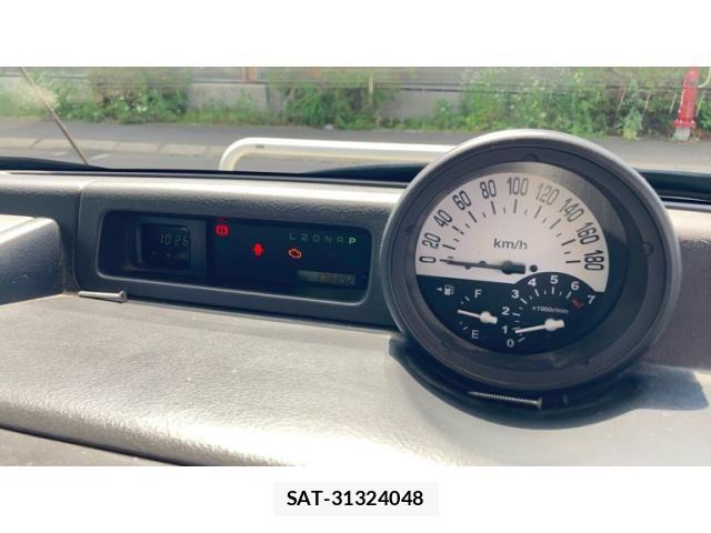 Toyota BB 2001-09 8364880-18