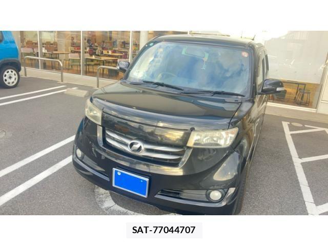 Toyota BB 2008-05 8364881-1
