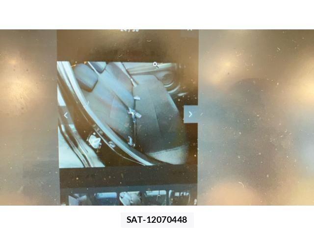 Toyota BB 2012-03 8371458-10
