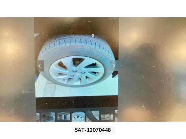 Toyota BB 2012-03 8371458-3