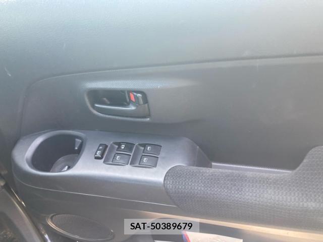 Toyota BB 2009-07 8411338-12
