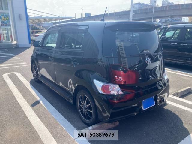 Toyota BB 2009-07 8411338-2
