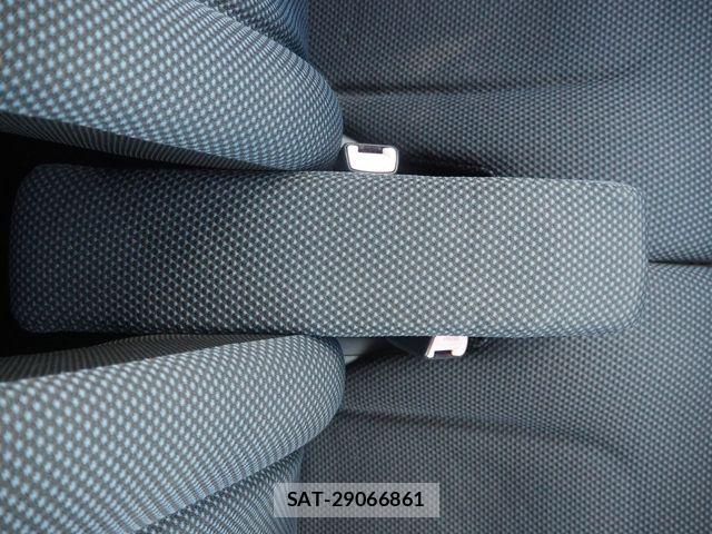 Toyota BB 2003-09 8411328-18