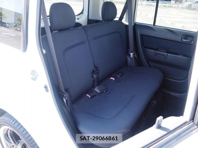 Toyota BB 2003-09 8411328-21