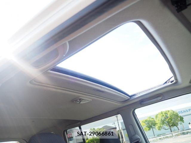 Toyota BB 2003-09 8411328-25