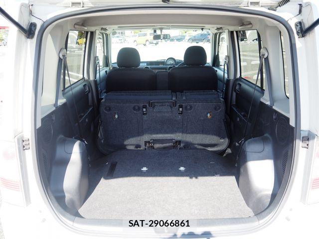 Toyota BB 2003-09 8411328-26