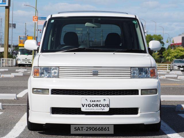 Toyota BB 2003-09 8411328-3