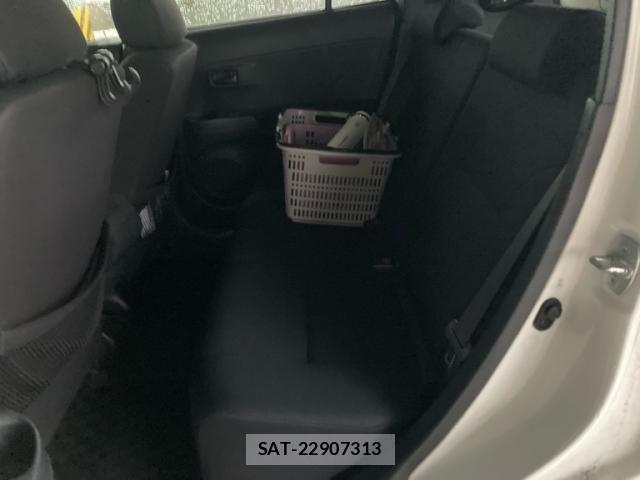 Toyota BB 2007-11 8411336-10