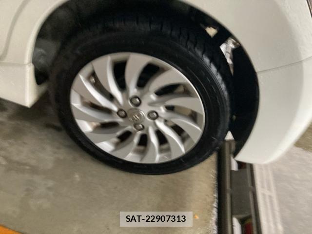 Toyota BB 2007-11 8411336-5