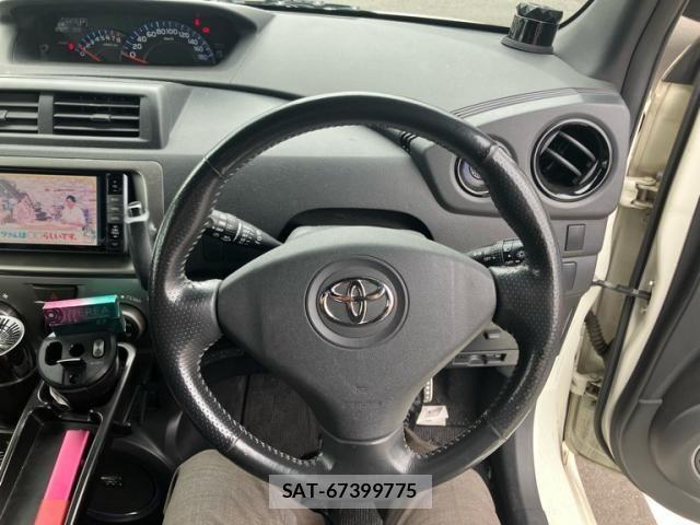 Toyota BB 2009-12 8437951-9