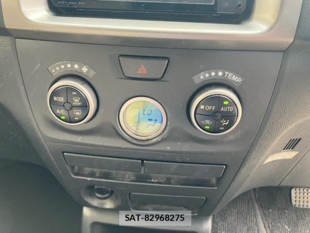 Toyota BB 2010-06 8523687-12