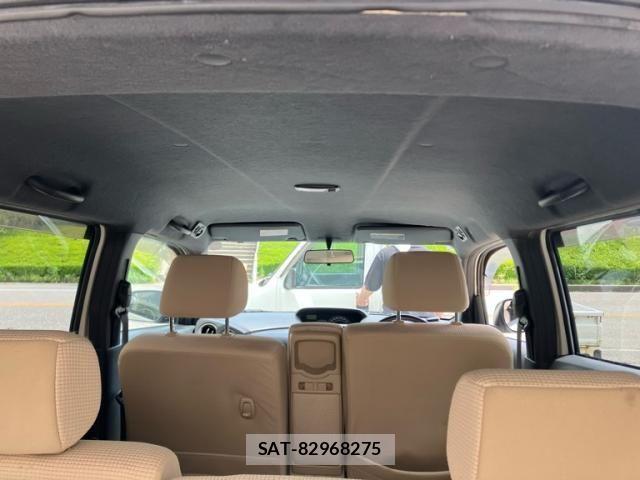 Toyota BB 2010-06 8523687-15