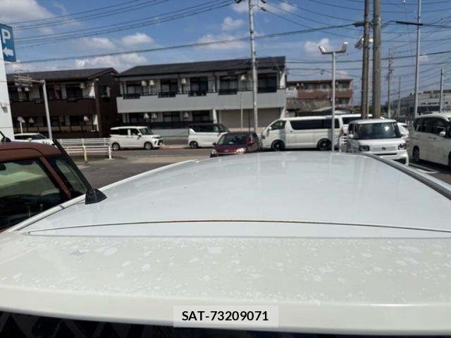 Toyota BB 2006-02 8561235-9