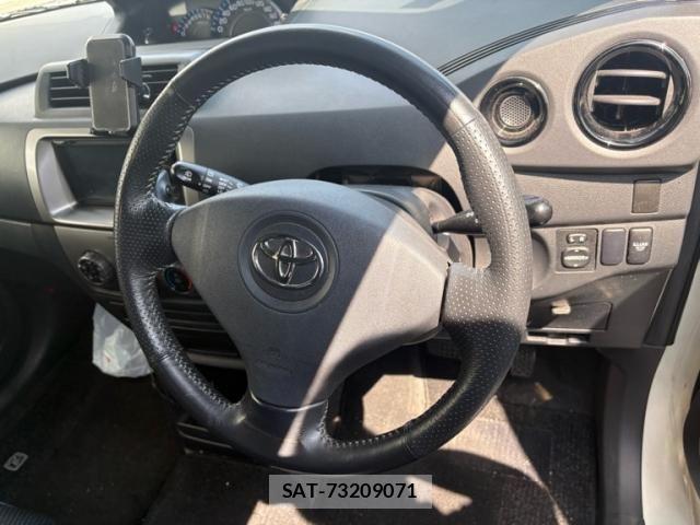 Toyota BB 2006-02 8561235-15