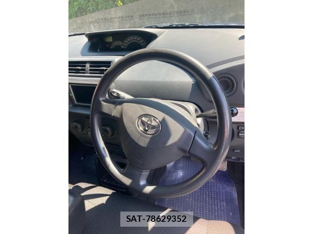 Toyota BB 2007-09 8561233-18