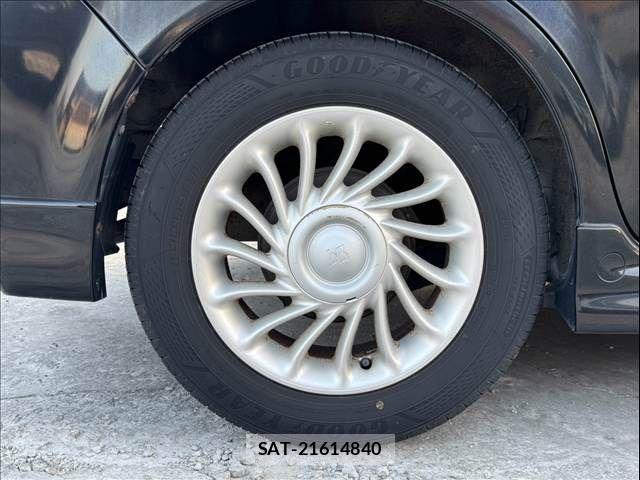 Toyota BB 2001-07 8561232-16