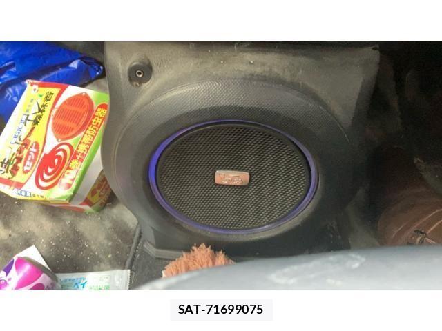 Toyota BB 2011-02 8625919-16