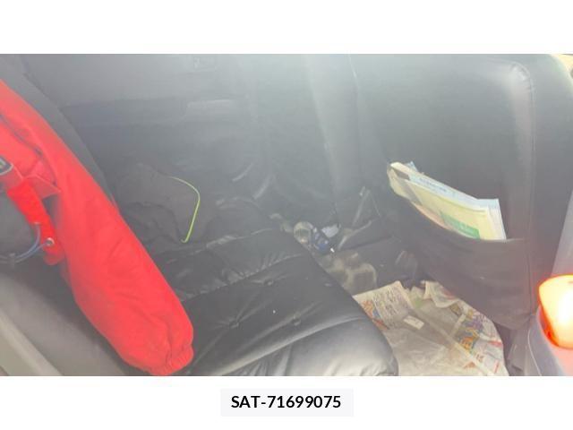 Toyota BB 2011-02 8625919-20