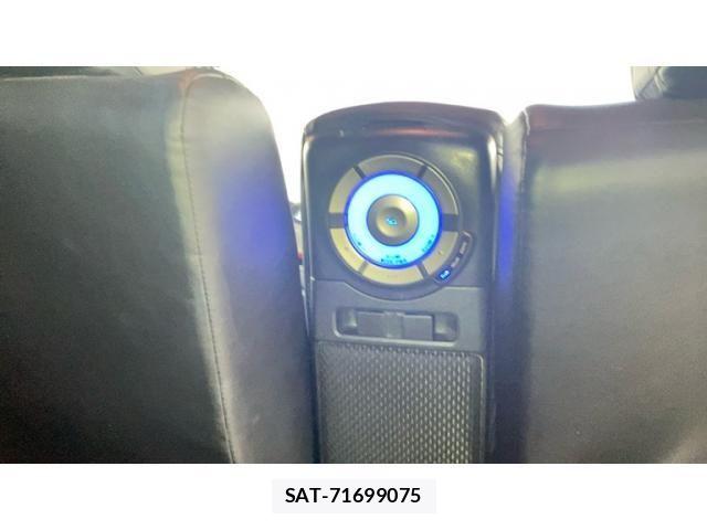 Toyota BB 2011-02 8625919-23