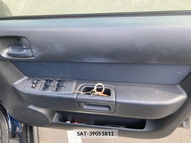 Toyota BB 2005-08 8625917-16