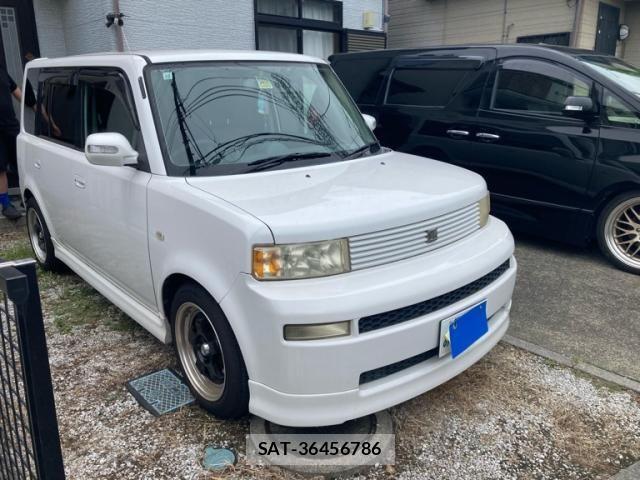 Toyota BB 2005-10 8658132-2