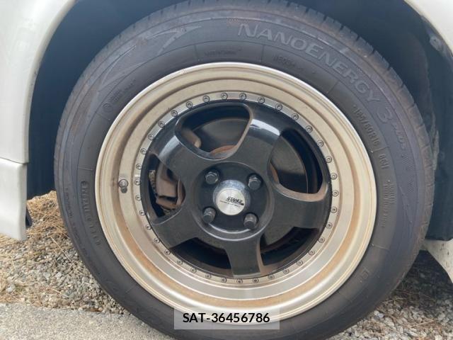 Toyota BB 2005-10 8658132-6