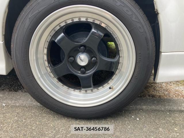 Toyota BB 2005-10 8658132-8
