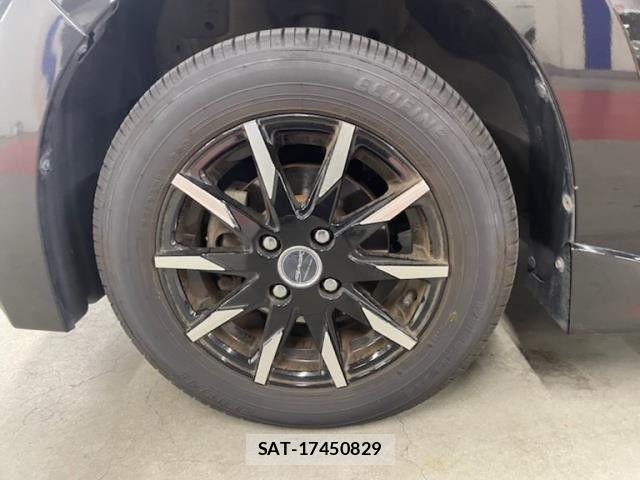 Toyota BB 2008-03 8665839-5