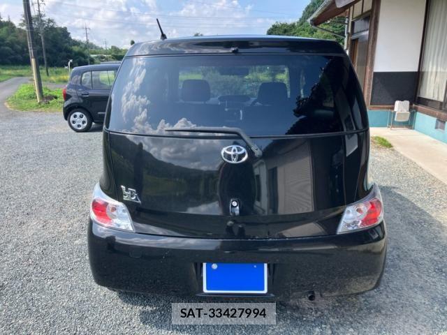 Toyota BB 2009-08 8665841-4
