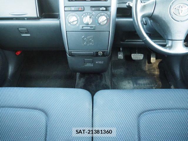 Toyota BB 2003-06 8665840-17