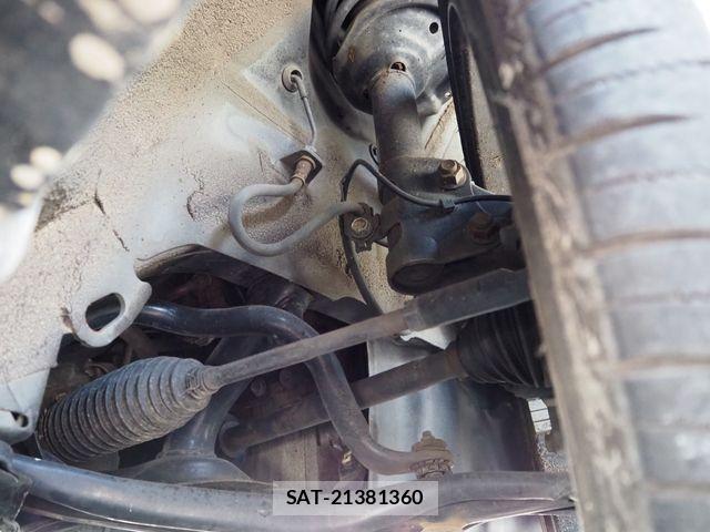Toyota BB 2003-06 8665840-29