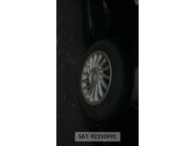 Toyota BB 2001-06 8685205-6