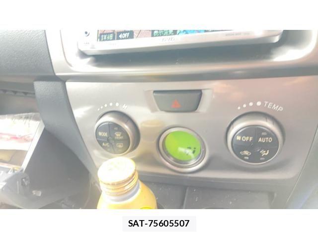 Toyota BB 2008-02 8795334-10