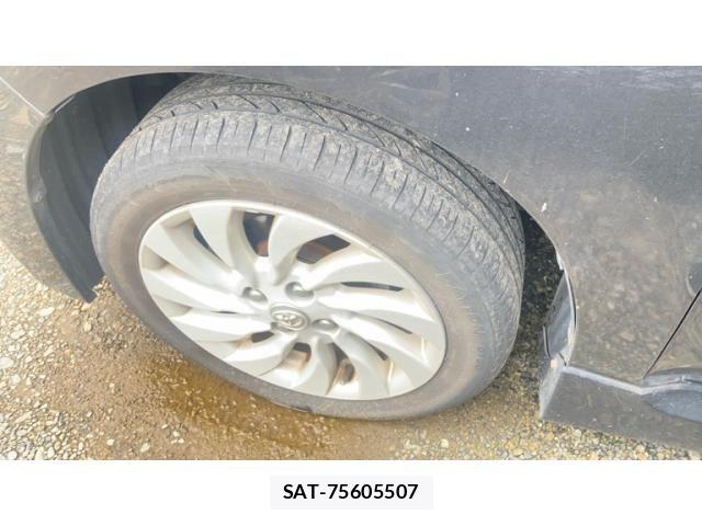 Toyota BB 2008-02 8795334-16
