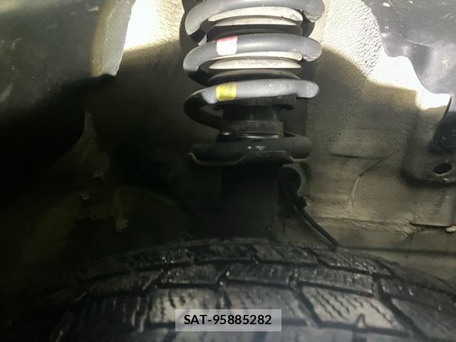 Toyota BB 2008-08 8795335-9