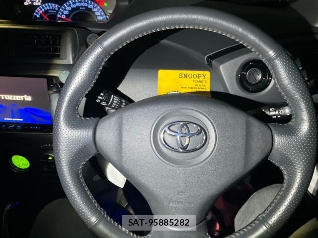 Toyota BB 2008-08 8795335-17