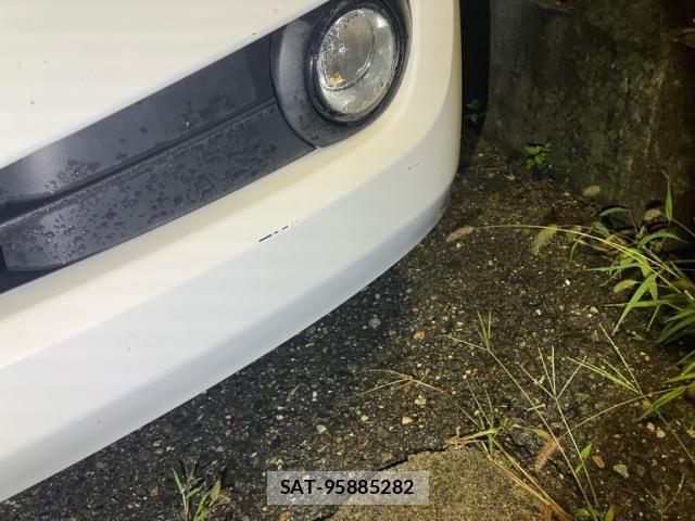Toyota BB 2008-08 8795335-24