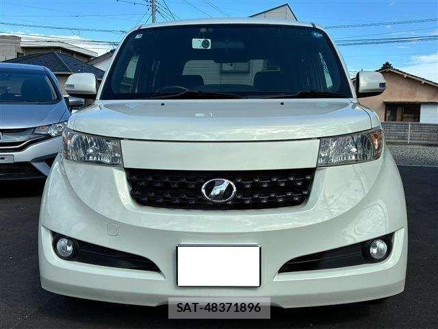 Toyota BB 2012-01 8795333-1