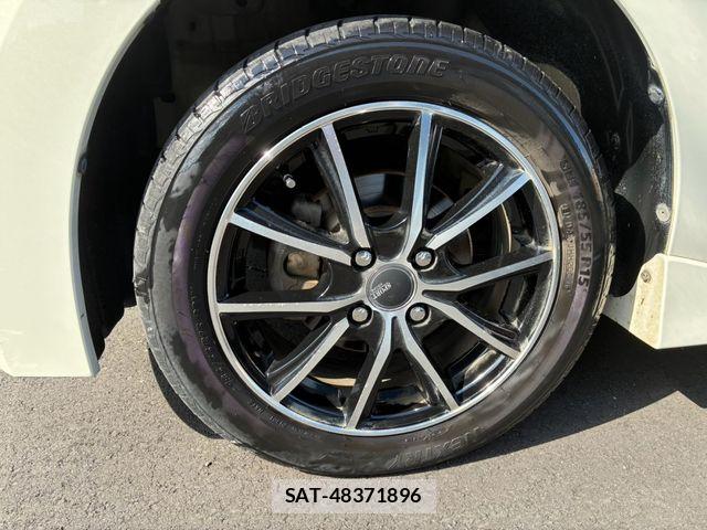 Toyota BB 2012-01 8795333-26