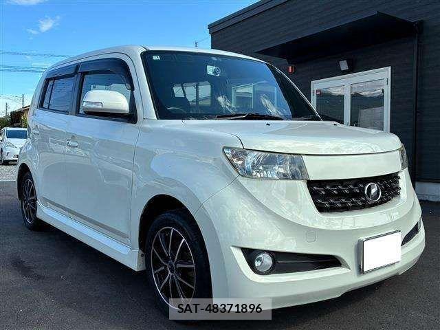 Toyota BB 2012-01 8795333-2